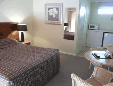 Margaret River Holiday Suites - St Kilda Accommodation 3