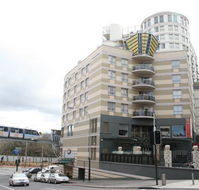 Seasons Darling Harbour - St Kilda Accommodation
