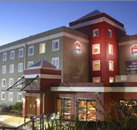 Hotel Ibis Thornleigh - St Kilda Accommodation