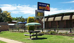 Sun Centre Motel - St Kilda Accommodation 1