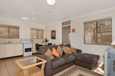 Cayman Quays - St Kilda Accommodation 5