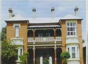 Watton NSW St Kilda Accommodation