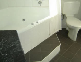 Bailey's Motel - St Kilda Accommodation 3
