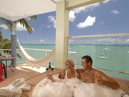 Coral Sea Resort - St Kilda Accommodation 1