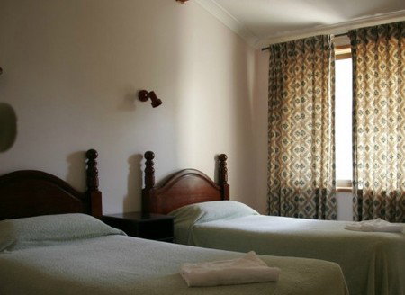 Glen Ayr Cottages - St Kilda Accommodation 3