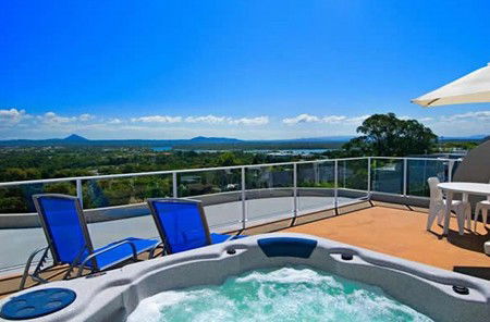 Noosa Hill Resort - St Kilda Accommodation 4