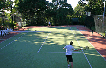 Noosa Crest Resort - St Kilda Accommodation 0