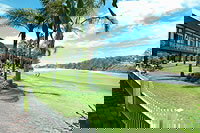 Clan Lakeside Lodge - St Kilda Accommodation 3