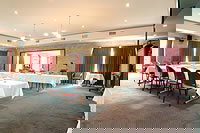 Clan Lakeside Lodge - St Kilda Accommodation 4