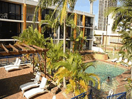 Club Surfers - St Kilda Accommodation 4