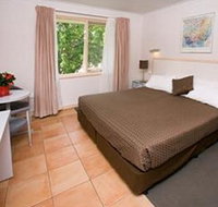 Forrest Hotel And Apartments - St Kilda Accommodation