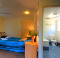Blue Waters Motel - St Kilda Accommodation