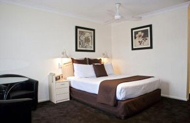 Central Caleula Motor Lodge - St Kilda Accommodation 2