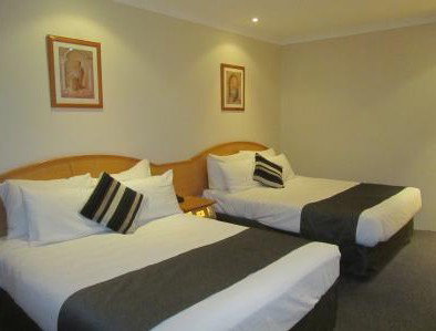 Best Western Centretown Goulburn - St Kilda Accommodation 4