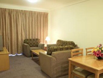 Maclin Lodge Motel - St Kilda Accommodation 2