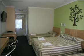 Queensgate Motel - St Kilda Accommodation 2