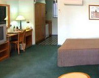 Young Federation Motor Inn - St Kilda Accommodation 0