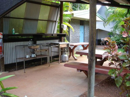 Lakeview Park Kakadu - St Kilda Accommodation 2