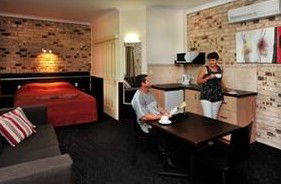 Highlander Motor Inn And Apartments - St Kilda Accommodation 5