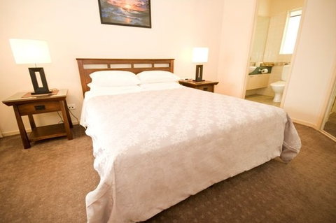 Trinity Waters Apartments - St Kilda Accommodation 4