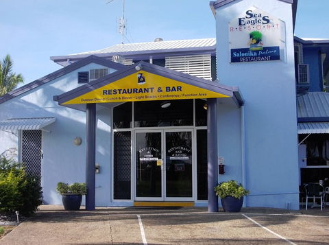 SeaEagles Beach Resort - St Kilda Accommodation 1
