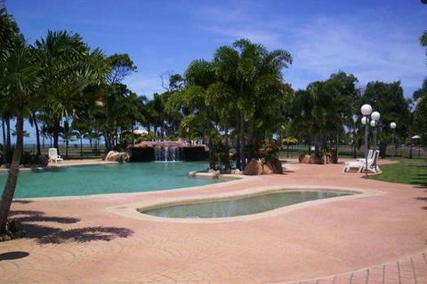 BIG4 Rollingstone Beach Caravan Resort - St Kilda Accommodation 4
