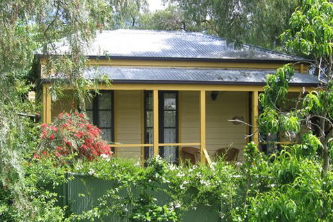 Bendigo Cottages - St Kilda Accommodation 0