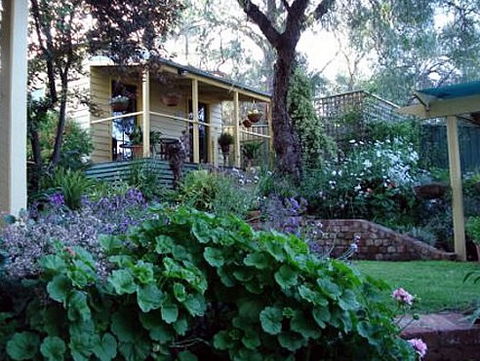 Bendigo Cottages - St Kilda Accommodation 2