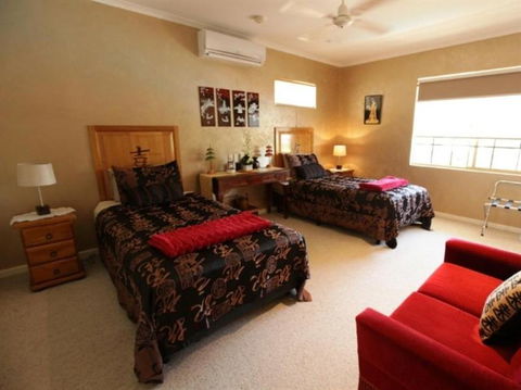 Armadale Cottage B And B - St Kilda Accommodation 1