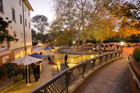 University House - St Kilda Accommodation 2