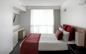 Hotel Laguna - St Kilda Accommodation 6