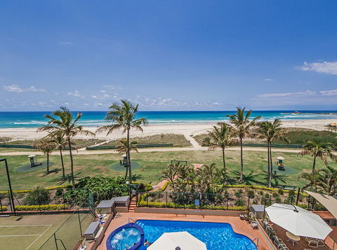 Princess Palm On The Beach - St Kilda Accommodation 2