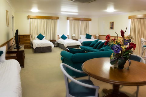 White Lace Motor Inn - St Kilda Accommodation 4