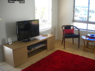 Estoril On Moffat Holiday Apartments - St Kilda Accommodation 10