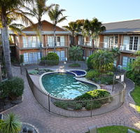 Quality Hotel Melbourne Airport - St Kilda Accommodation