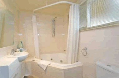 Whitecrest Great Ocean Road Resort - St Kilda Accommodation 3