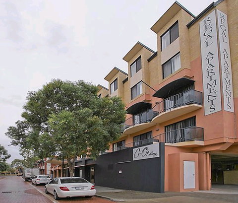 Regal Apartments - St Kilda Accommodation 2
