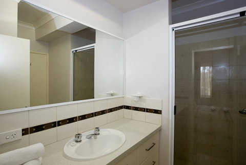 Regal Apartments - St Kilda Accommodation 4