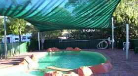Threeways Roadhouse Tourist Park - St Kilda Accommodation 1