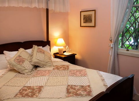 Maleny Lodge Guest House - St Kilda Accommodation 3