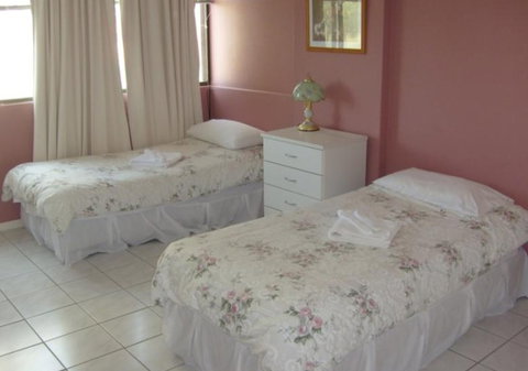 Queensleigh Holiday Apartments - St Kilda Accommodation 3