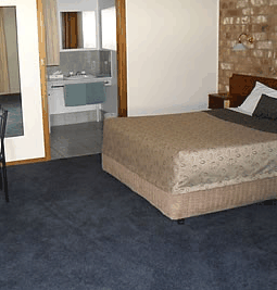 Clare Central Motel - St Kilda Accommodation 1