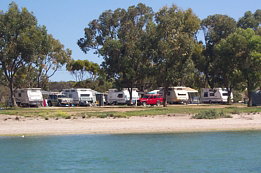 Streaky Bay Foreshore Tourist Park - St Kilda Accommodation 0