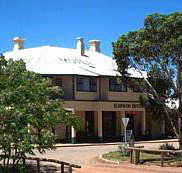 Hawker Hotel Motel - St Kilda Accommodation