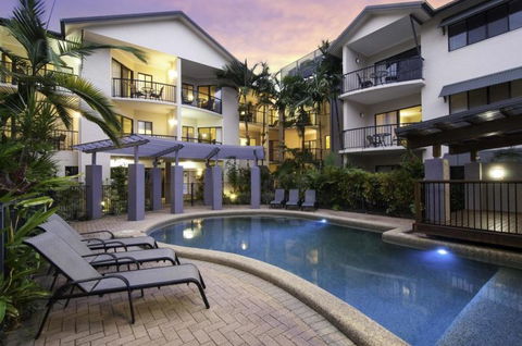 Bay Villas Resort Port Douglas - St Kilda Accommodation 3