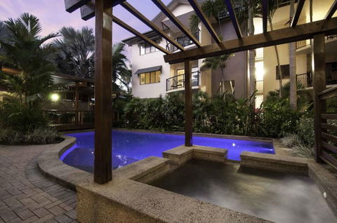 Bay Villas Resort Port Douglas - St Kilda Accommodation 11