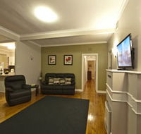 Oxford Holiday House - St Kilda Accommodation