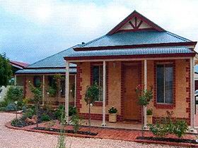 Restawile - St Kilda Accommodation 0