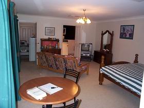 Auldana SA St Kilda Accommodation