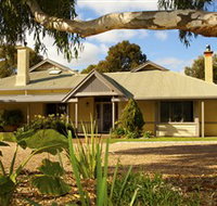 Whistler Farm - St Kilda Accommodation